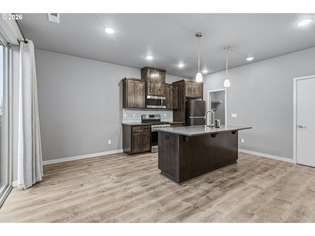 11517 Ne 124TH Pl, Vancouver, WA 98682