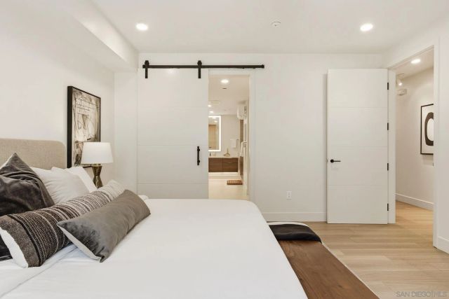 2501 State Street 205, Carlsbad, CA 92008