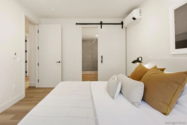 2501 State Street 205, Carlsbad, CA 92008