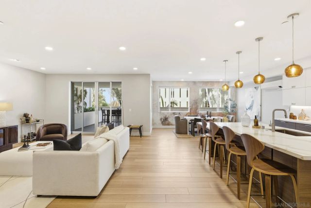 2501 State Street 205, Carlsbad, CA 92008