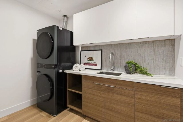 2501 State Street 205, Carlsbad, CA 92008