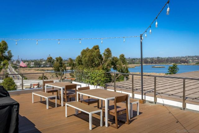 2501 State Street 205, Carlsbad, CA 92008