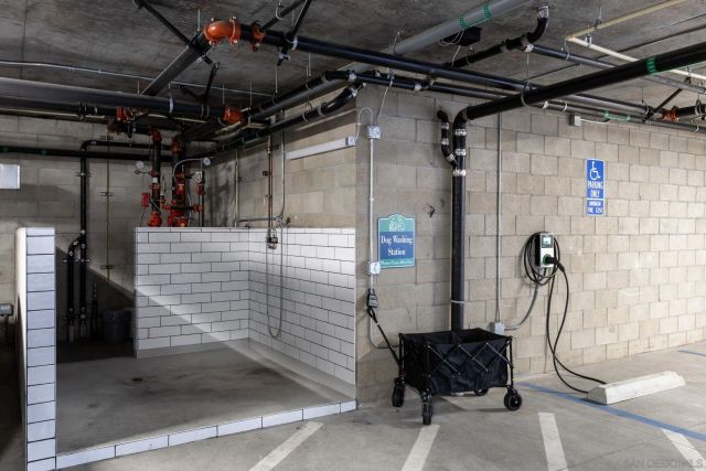 2501 State Street 205, Carlsbad, CA 92008