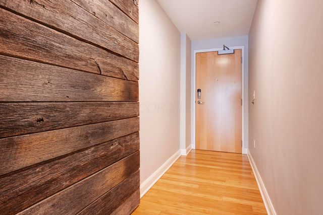 100 E Gay Street, 303, Columbus, OH 43215