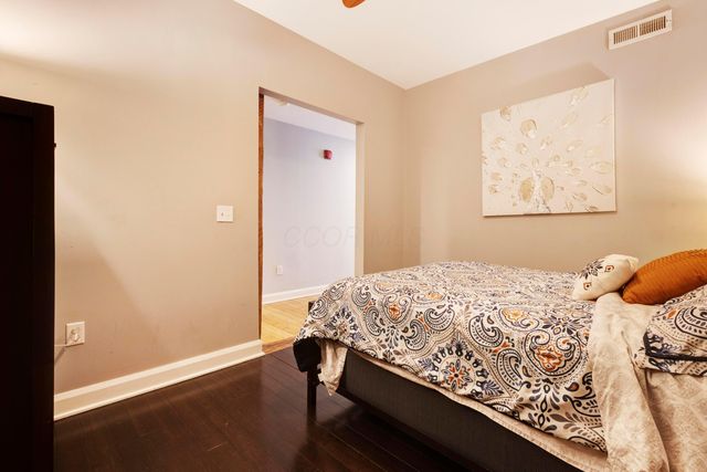 100 E Gay Street, 303, Columbus, OH 43215