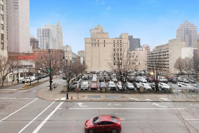 100 E Gay Street, 303, Columbus, OH 43215