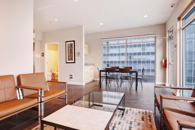 100 E Gay Street, 303, Columbus, OH 43215