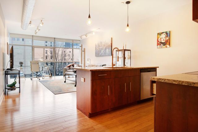 100 E Gay Street, 303, Columbus, OH 43215