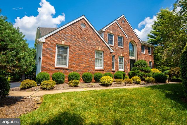 31 SAPPHIRE DR, West Windsor, NJ 08550