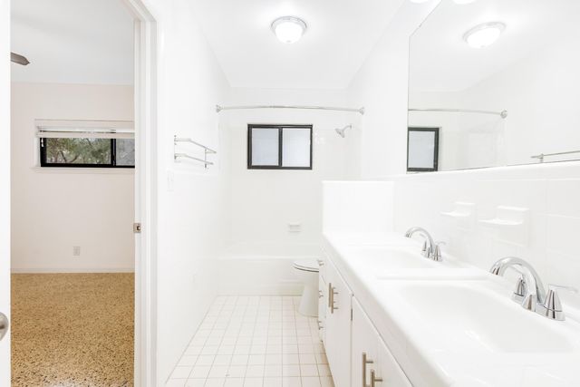 2 Warwick Drive, Shalimar, FL 32579