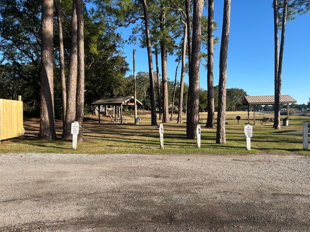 2 Warwick Drive, Shalimar, FL 32579