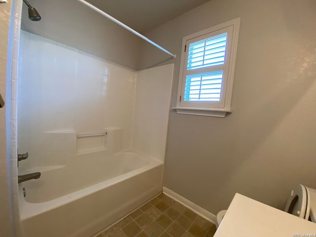 1777 Jacobs, New Braunfels, TX 78130