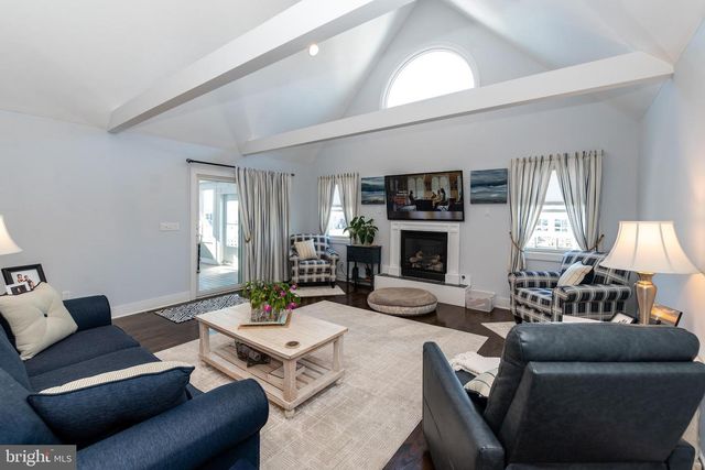 1201 SKIMMER CT, Forked River, NJ 08731