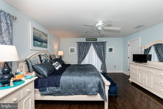 1201 SKIMMER CT, Forked River, NJ 08731