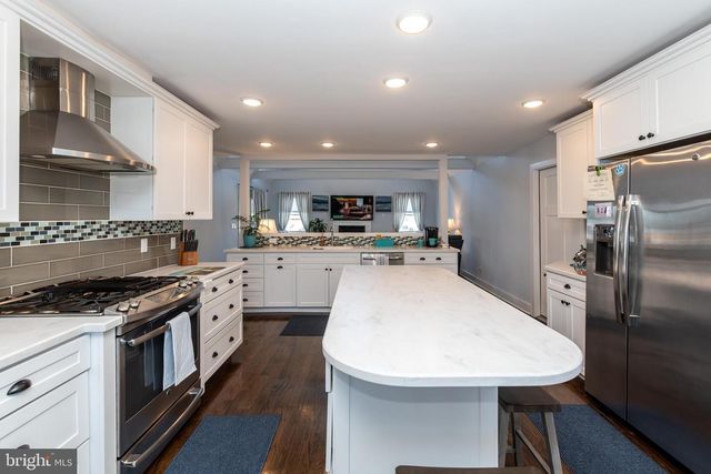 1201 SKIMMER CT, Forked River, NJ 08731