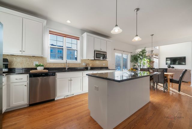 1360 Conrad Lane, Lake Zurich, IL 60047