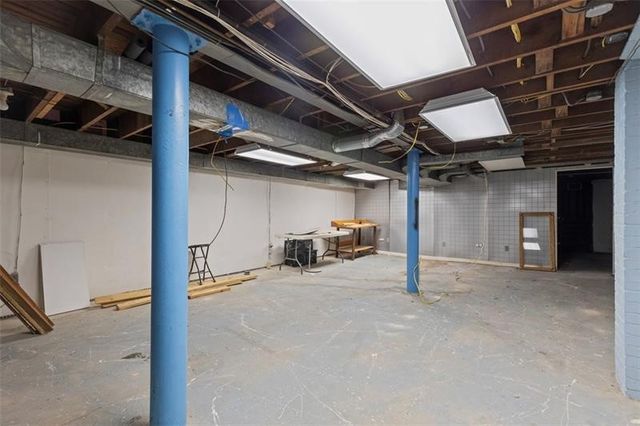 514 Cavitt Ave, Trafford, PA 15085