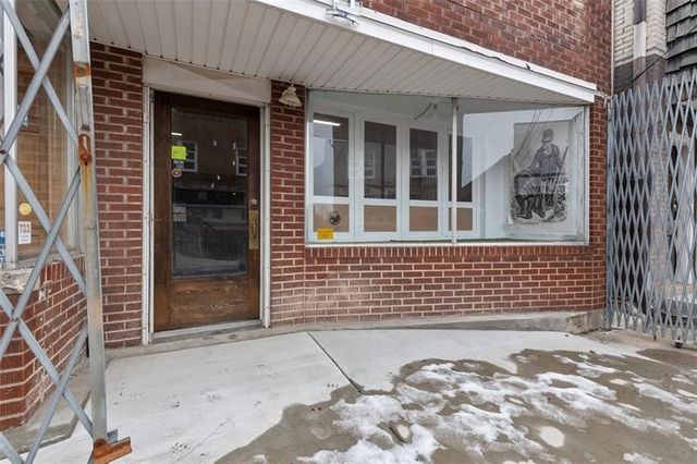 514 Cavitt Ave, Trafford, PA 15085