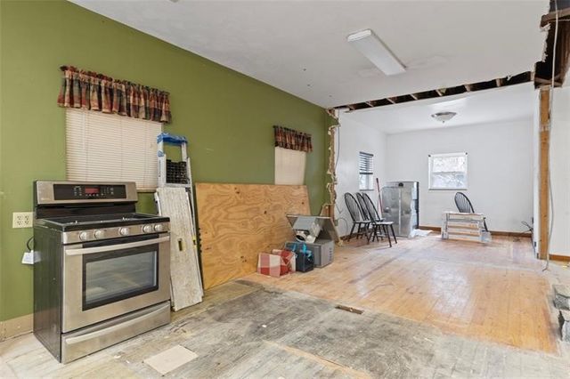 514 Cavitt Ave, Trafford, PA 15085