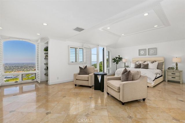 12 Geneve, Newport Beach, CA 92660