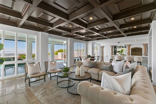 12 Geneve, Newport Beach, CA 92660