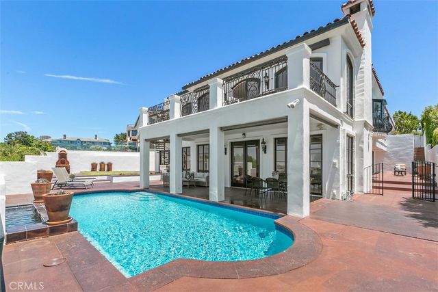 12 Geneve, Newport Beach, CA 92660