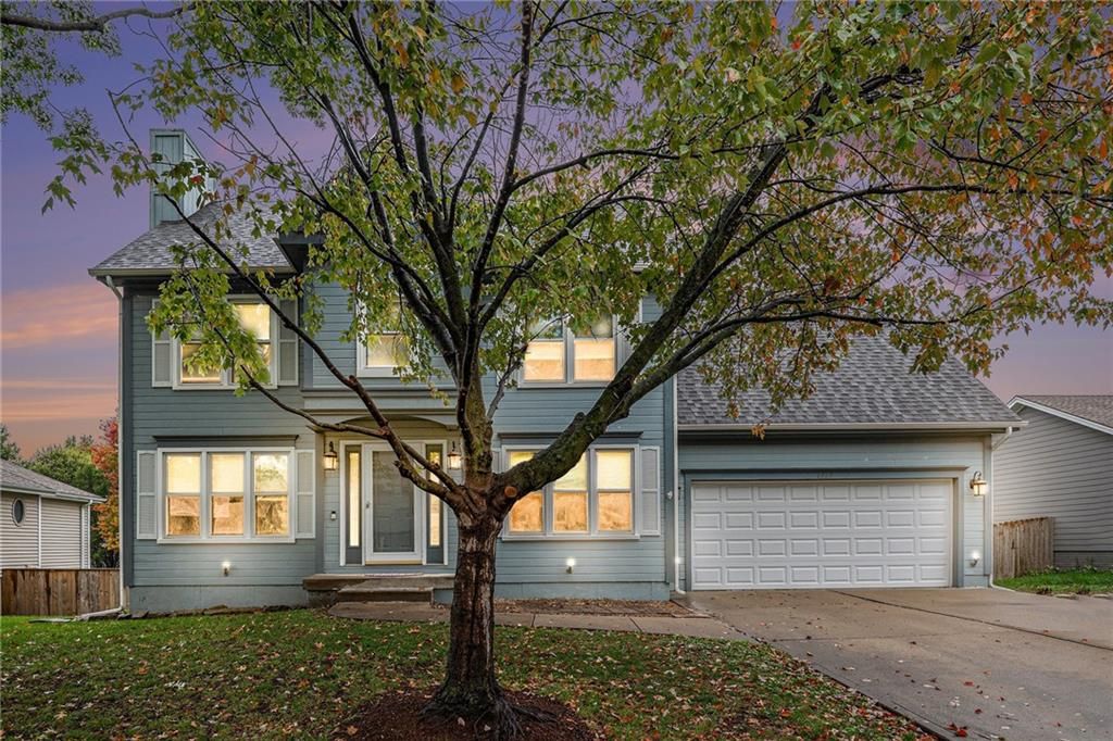 1717 S Patricia Drive, Kearney, MO 64060