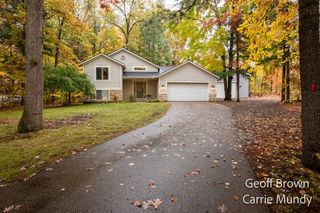 3167 Rolling Oaks Court, Hamilton, MI 49419