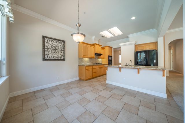 1865 Dellwood Drive, Redding, CA 96003