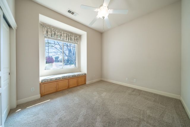 1865 Dellwood Drive, Redding, CA 96003