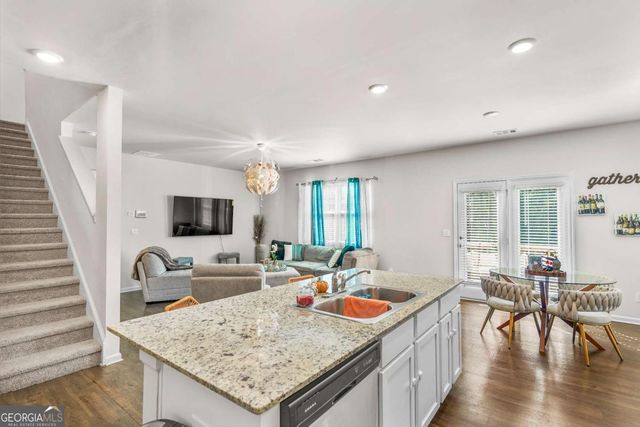 499 Walnut Grove Way, Pendergrass, GA 30567