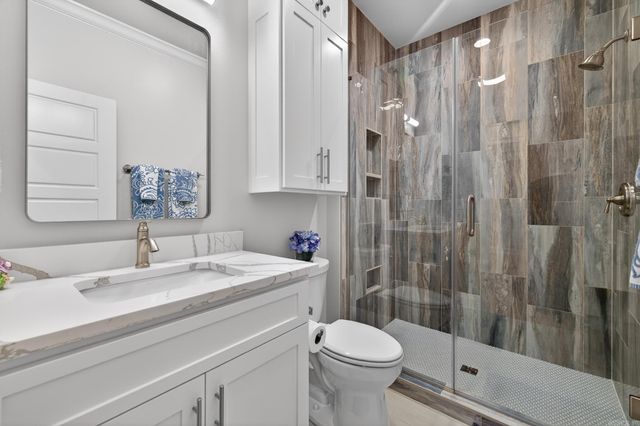 6 El Ejido Lane, Hot Springs Village, AR 71909