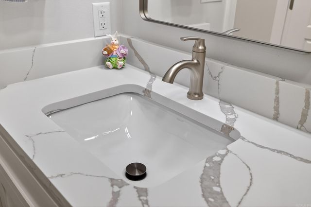 6 El Ejido Lane, Hot Springs Village, AR 71909