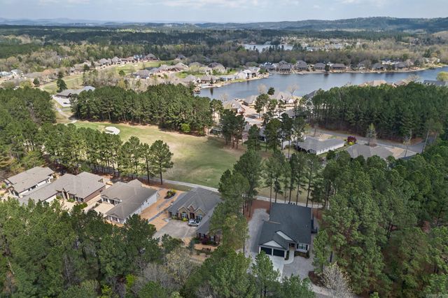 6 El Ejido Lane, Hot Springs Village, AR 71909