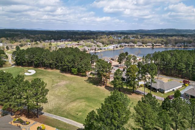 6 El Ejido Lane, Hot Springs Village, AR 71909