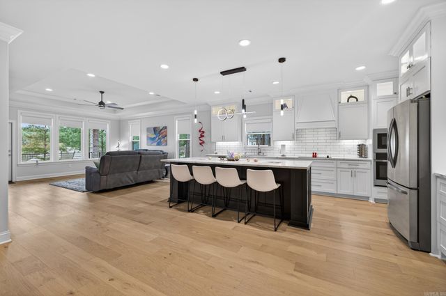 6 El Ejido Lane, Hot Springs Village, AR 71909