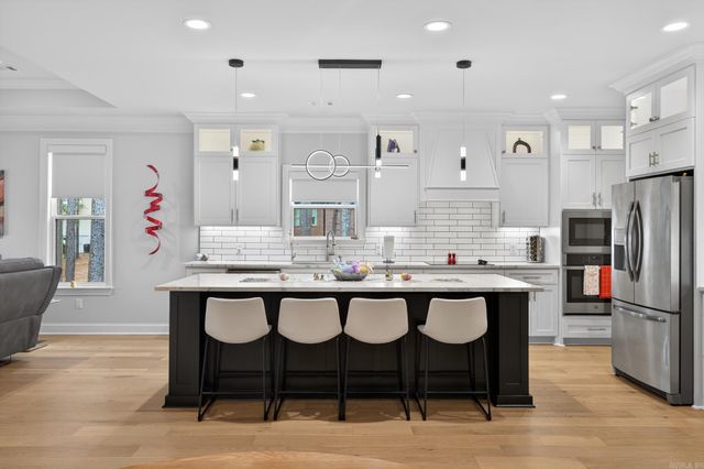 6 El Ejido Lane, Hot Springs Village, AR 71909