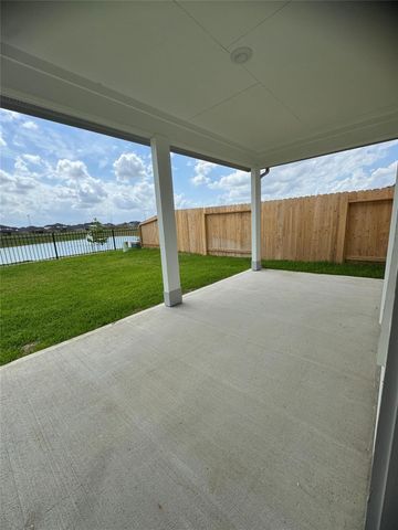 31123 Warwick Coast Court, Fulshear, TX 77441