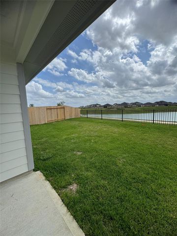 31123 Warwick Coast Court, Fulshear, TX 77441