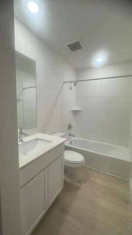 31123 Warwick Coast Court, Fulshear, TX 77441