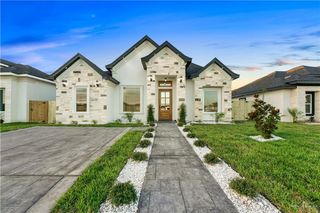 1221 E Boxwood Street, San Juan, TX 78589