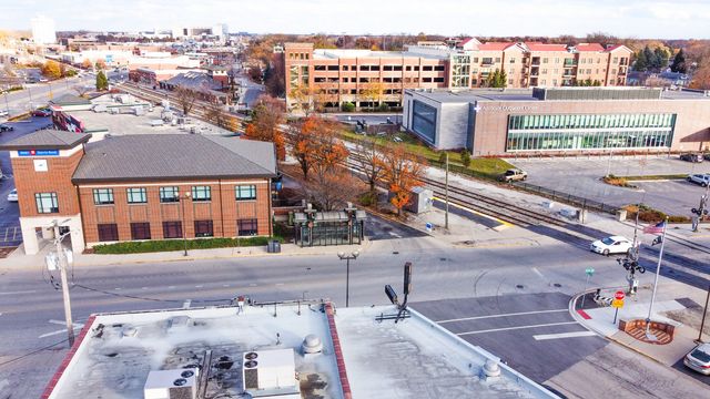 9530 S COOK Avenue 412, Oak Lawn, IL 60453