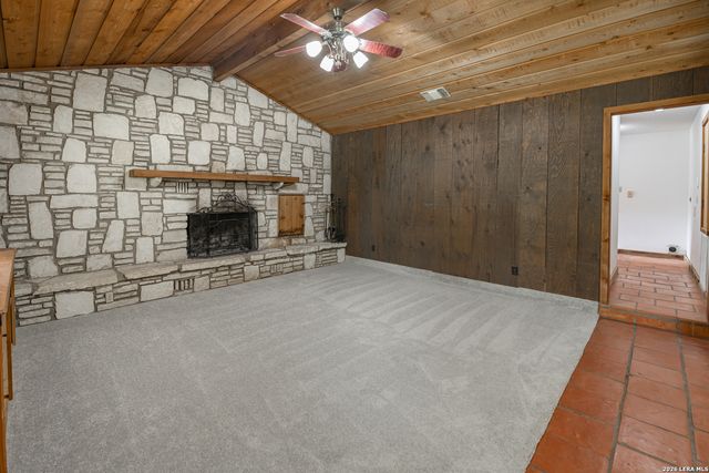 535 Camino Real Rd, Kerrville, TX 78028