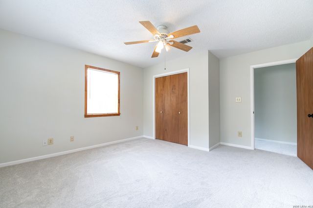 535 Camino Real Rd, Kerrville, TX 78028