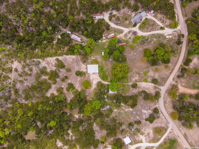 535 Camino Real Rd, Kerrville, TX 78028
