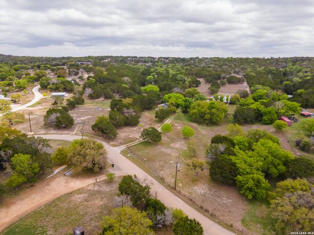 535 Camino Real Rd, Kerrville, TX 78028