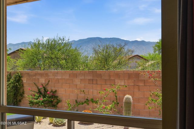 13154 N Booming Drive, Oro Valley, AZ 85755