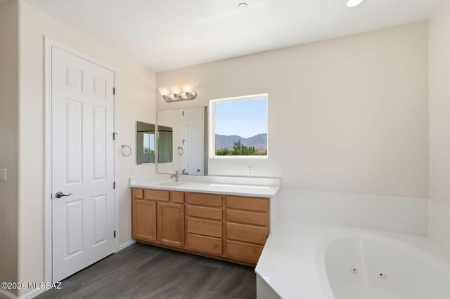 13154 N Booming Drive, Oro Valley, AZ 85755