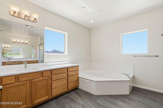 13154 N Booming Drive, Oro Valley, AZ 85755