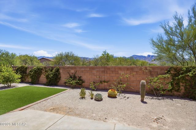 13154 N Booming Drive, Oro Valley, AZ 85755